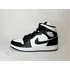 Kép 1/4 - Air Jordan 1 Mid 'Panda'