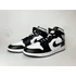 Kép 2/4 - Air Jordan 1 Mid 'Panda'