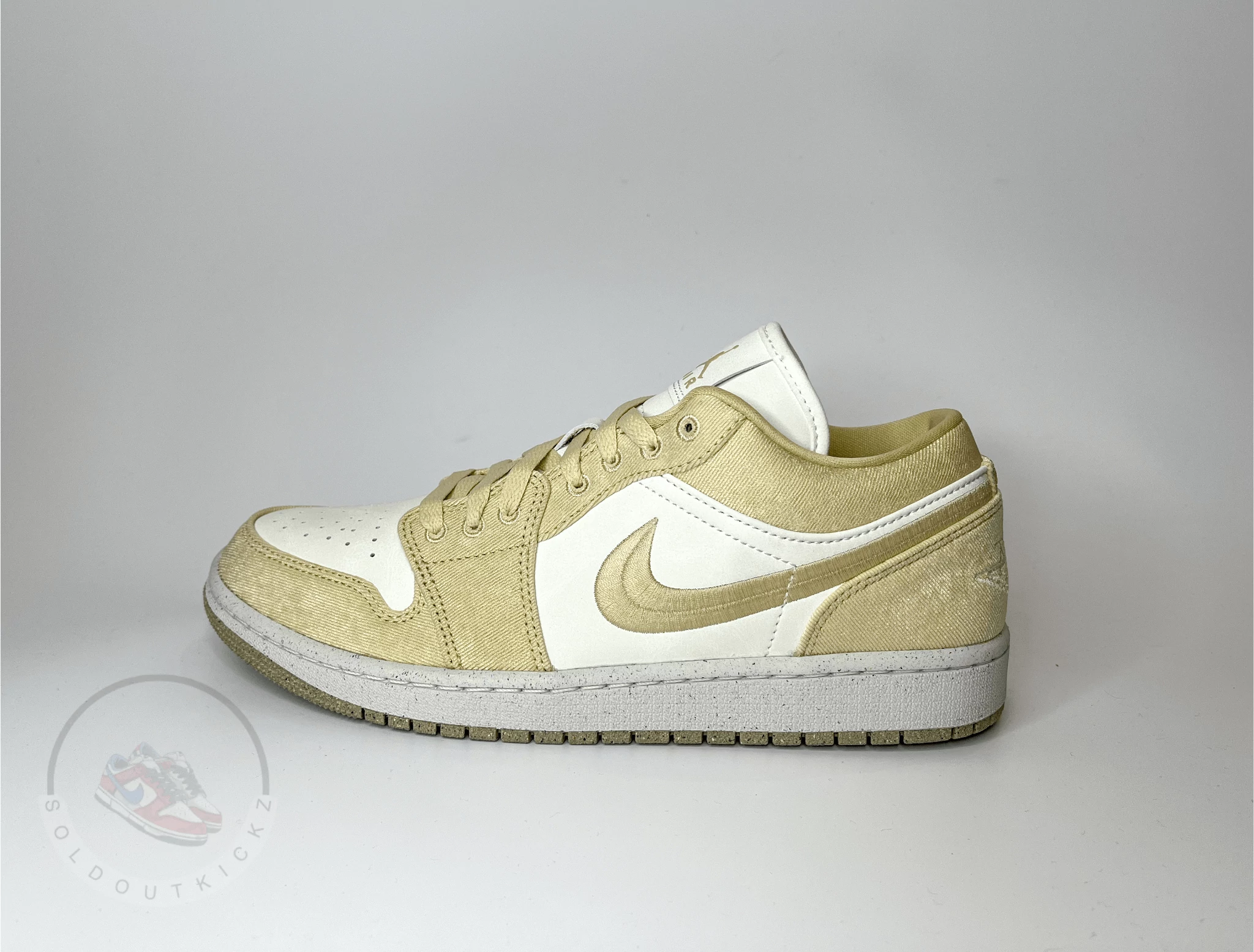 Air Jordan 1 Low 'Team Gold'